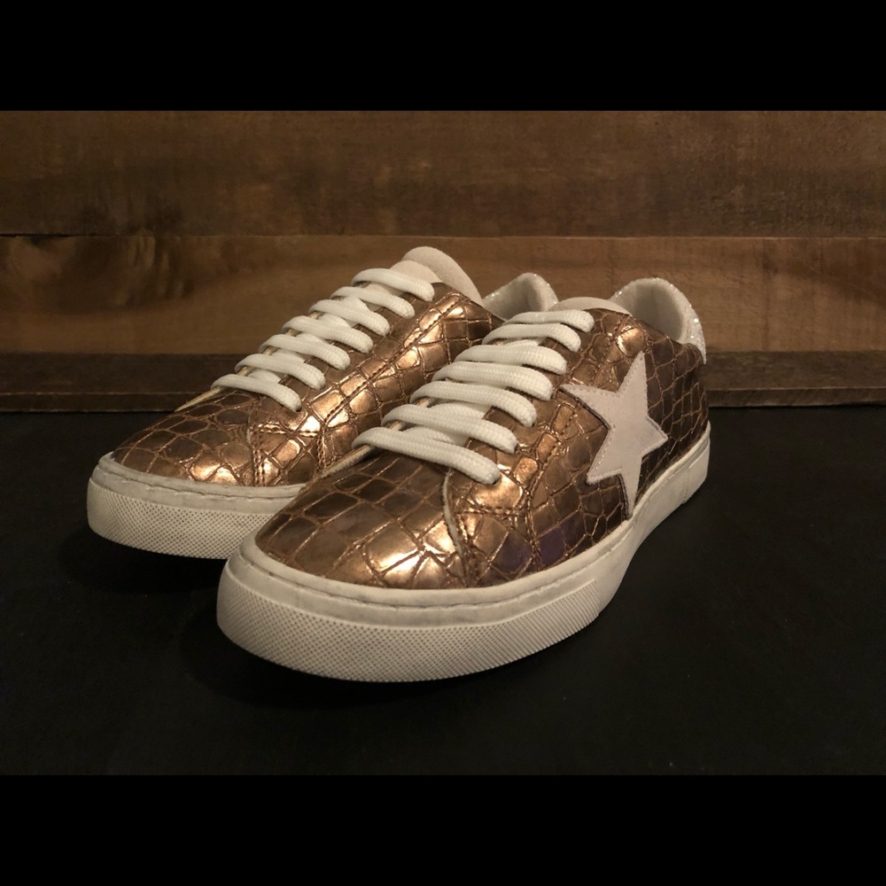 STEVEN NY Rubie Copper Croco Distressed Sneakers - Picture 5 of 16